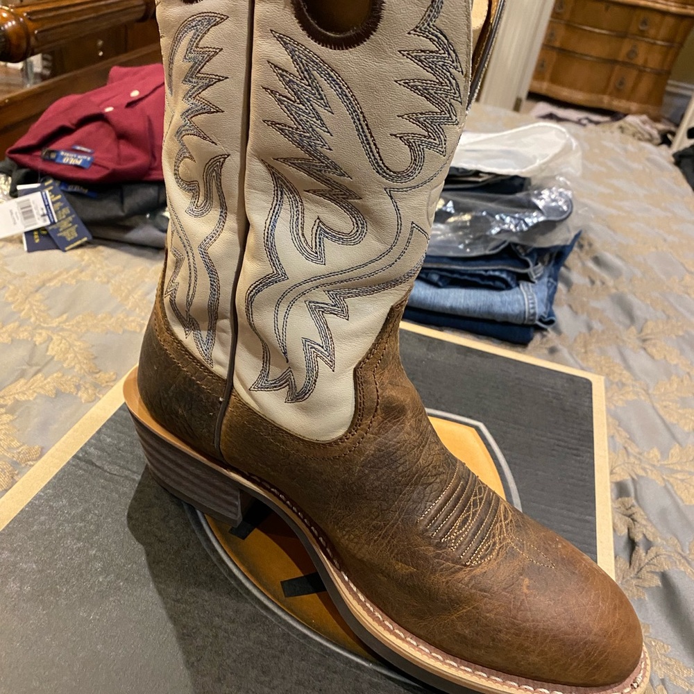 Ariat men’s boots